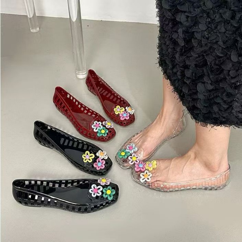 Hollowed kawaii dopamine Shoe  - огляд і ціна Florist Supplies