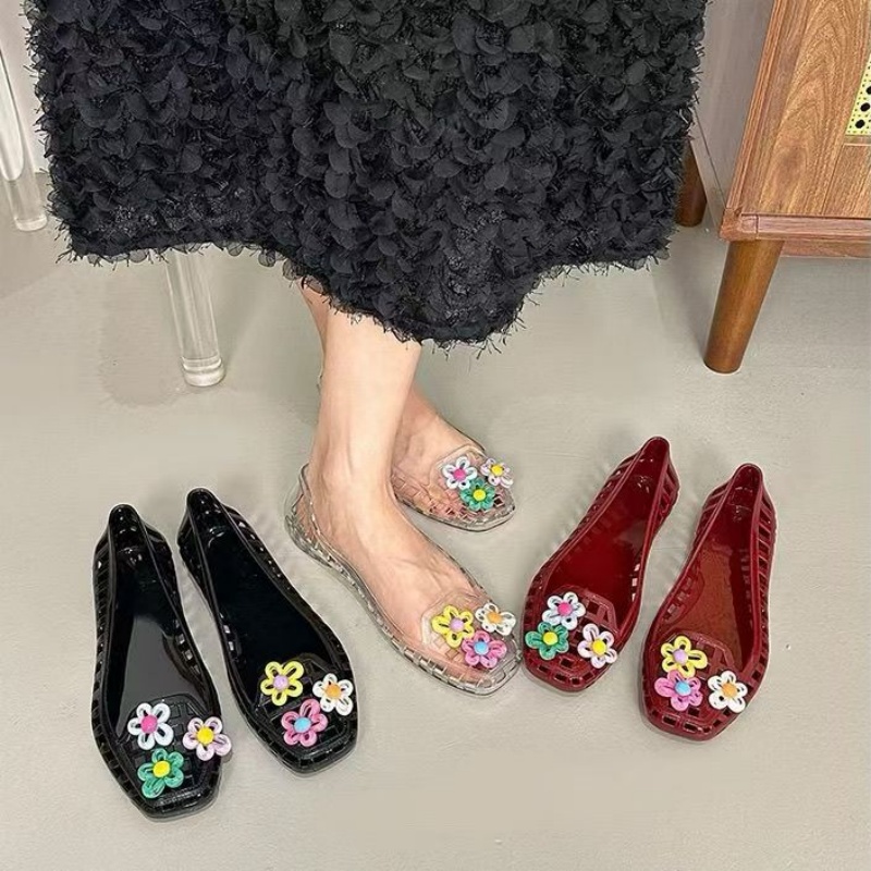 Hollowed kawaii dopamine Shoe  - огляд і ціна Florist Supplies