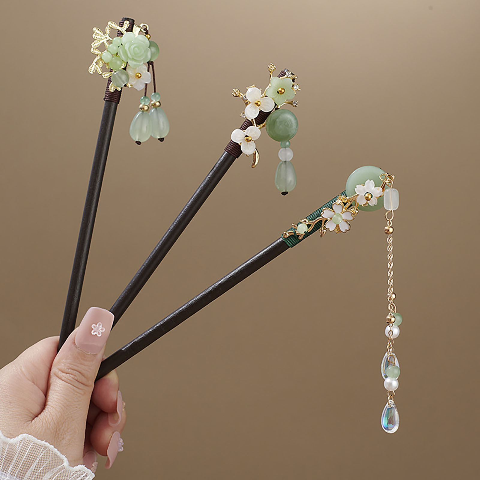 Chinese Style Flower Tassel Ha - огляд і ціна Florist Supplies