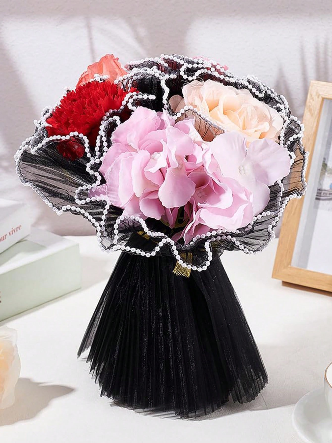 4Yards Faux Pearl Edge Flower  - огляд і ціна The Florist Supply